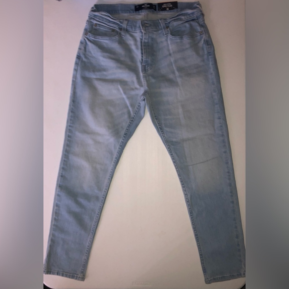 ⚡️Hollister Epic Flex Taper Jeans 31x30
